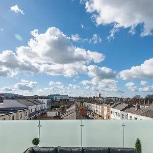  Apartment The Burton Penthouse By Fortuna